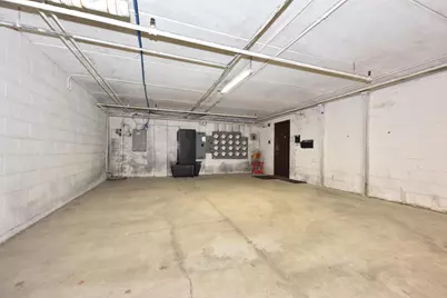 8601 N Servite Dr, Milwaukee, WI 53223 - Photo 37