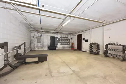 8601 N Servite Dr, Milwaukee, WI 53223 - Photo 39