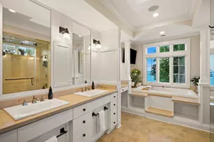 8100 N Beach Dr, Fox Point, WI 53217 - Photo 41