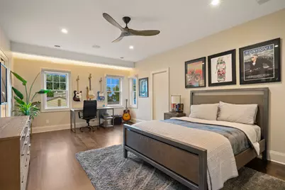 8100 N Beach Dr, Fox Point, WI 53217 - Photo 53