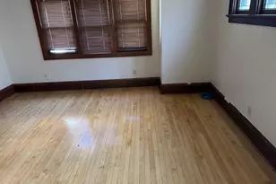 1205 S 74th St, West Allis, WI 53214 - Photo 9