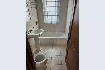 1205 S 74th St #1207, West Allis, WI 53214 - Photo 13