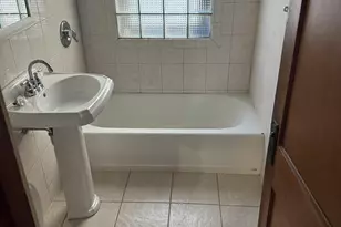 1205 S 74th St, West Allis, WI 53214 - Photo 13