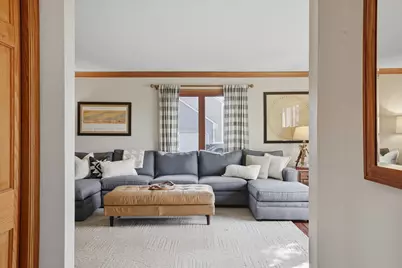 4253  Lake Meadow Dr, Racine, WI 53402 - Photo 15