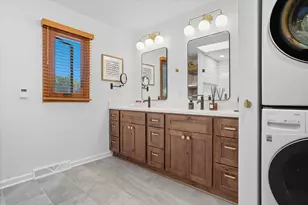 4253 Lake Meadow Dr, Racine, WI 53402 - Photo 37