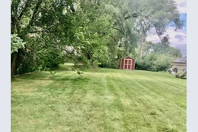 2701  Rapids Dr, Racine, WI 53404 - Photo 13