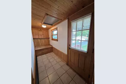 3762 E Holmes Ave, Cudahy, WI 53110 - Photo 11