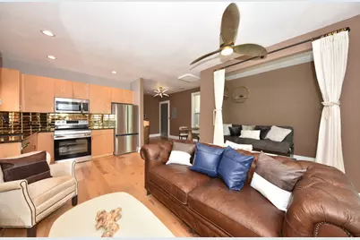 1949 N Dr Martin Luther King Jr Dr, Milwaukee, WI 53212 - Photo 13