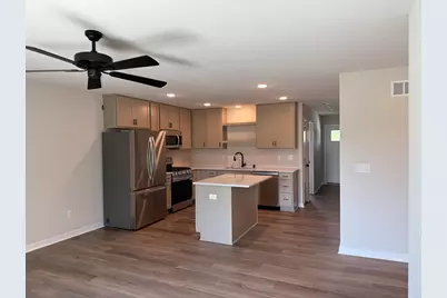 N162W21897  Poppy Rd, Jackson, WI 53037 - Photo 3