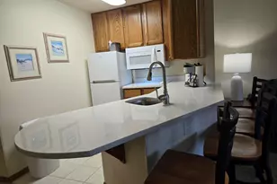 111 Center St, Lake Geneva, WI 53147 - Photo 7