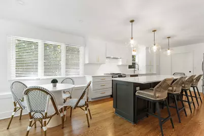 663 S Lakeshore Dr, Fontana, WI 53125 - Photo 9