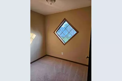 N80W12960  Fond Du Lac Ave, Menomonee Falls, WI 53051 - Photo 7