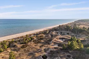2533 Lakeshore Dr, Sheboygan, WI 53081 - Photo 47