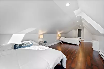 2533  Lakeshore Dr, Sheboygan, WI 53081 - Photo 27