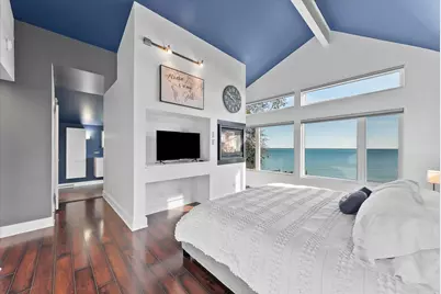 2533  Lakeshore Dr, Sheboygan, WI 53081 - Photo 5