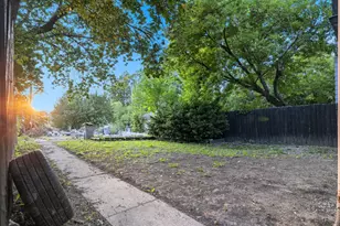 4643 N 31st St, Milwaukee, WI 53209 - Photo 17