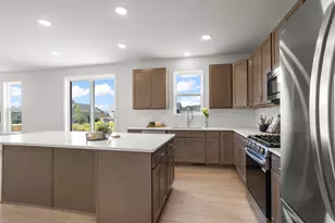 1690 Whalen Dr, Oconomowoc, WI 53066 - Photo 9