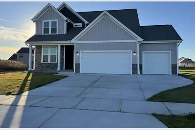 1690  Whalen Dr, Oconomowoc, WI 53066 - Photo 1