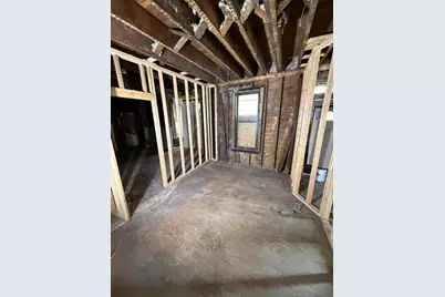 1639 S 11th St, Milwaukee, WI 53204 - Photo 11