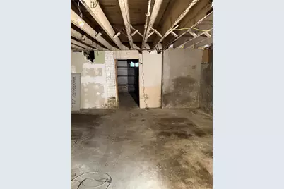 1639 S 11th St, Milwaukee, WI 53204 - Photo 27