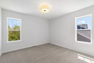 360 Sweetwater Blvd, Port Washington, WI 53074 - Photo 19