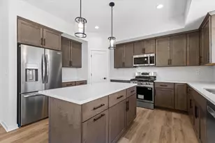 360 Sweetwater Blvd, Port Washington, WI 53074 - Photo 3