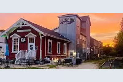 121 S East St, Elkhart Lake, WI 53020 - Photo 57