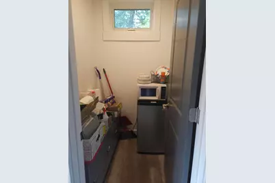 102 E Commerce Blvd, Slinger, WI 53086 - Photo 11