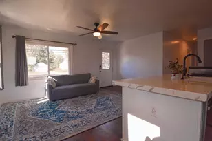 1027 W Walworth Ave, Whitewater, WI 53190 - Photo 3