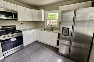 5951 N 73rd St, Milwaukee, WI 53218 - Photo 7