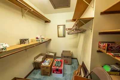 1236  Meadowview Dr, Menasha, WI 54952 - Photo 25