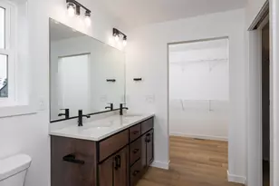 1769 Arches Dr, Holmen, WI 54636 - Photo 17