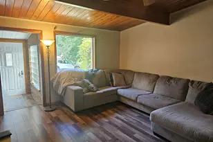 1008 N 23rd St, Manitowoc, WI 54220 - Photo 7