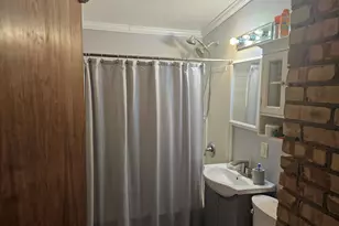 1008 N 23rd St, Manitowoc, WI 54220 - Photo 5