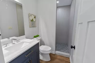 N96W20978  County Line Rd, Germantown, WI 53017 - Photo 25