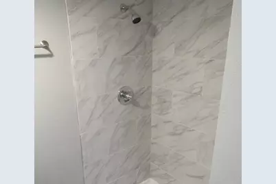 7719 W Fiebrantz Ave, Milwaukee, WI 53222 - Photo 15