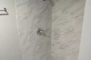 7719 W Fiebrantz Ave, Milwaukee, WI 53222 - Photo 15