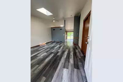 6814  Diane Dr, Newburg, WI 53090 - Photo 9