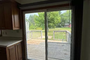 6814 Diane Dr, Newburg, WI 53090 - Photo 7