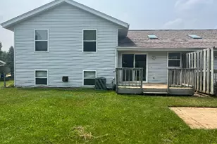 6814 Diane Dr, Newburg, WI 53090 - Photo 5