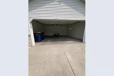 6814  Diane Dr, Newburg, WI 53090 - Photo 3