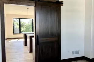 S54W25403 Pebble Brook Ct, Waukesha, WI 53189 - Photo 13