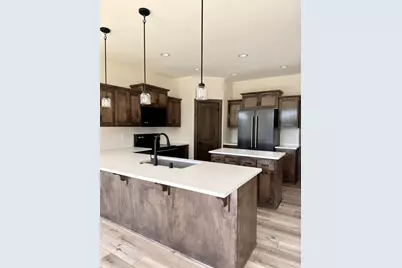 S54W25403  Pebble Brook Ct, Waukesha, WI 53189 - Photo 15