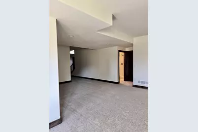 S54W25403  Pebble Brook Ct, Waukesha, WI 53189 - Photo 49