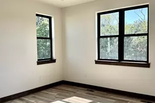 S54W25403 Pebble Brook Ct, Waukesha, WI 53189 - Photo 27