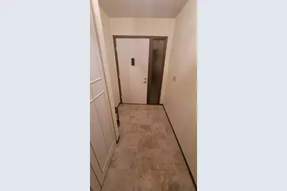 7815 W Heather Ave, Milwaukee, WI 53223 - Photo 3