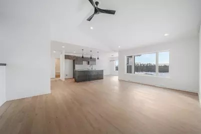 627  Bobolink Ln, Cascade, WI 53011 - Photo 9