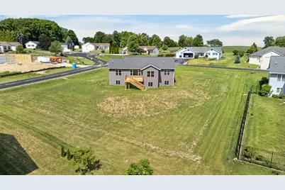 627  Bobolink Ln, Cascade, WI 53011 - Photo 37