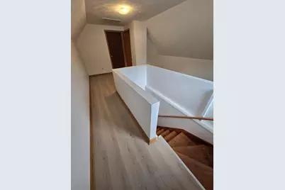 4906 N 24th Pl, Milwaukee, WI 53209 - Photo 9