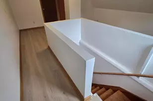 4906 N 24th Pl, Milwaukee, WI 53209 - Photo 9